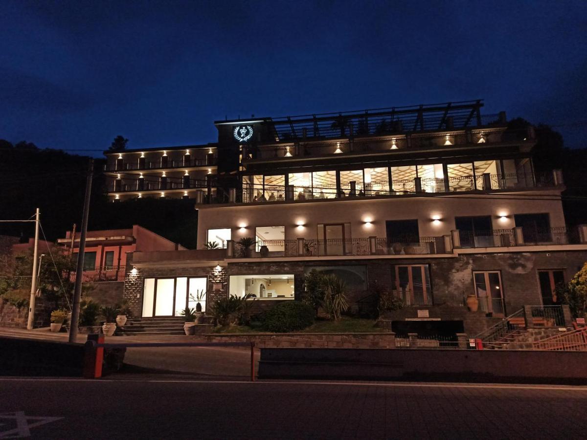 Hotel Primavera Dell'Etna Zafferana Etnea Eksteriør billede