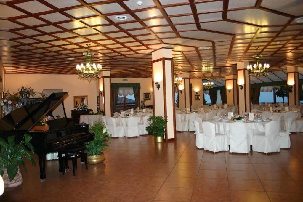 Hotel Primavera Dell'Etna Zafferana Etnea Eksteriør billede